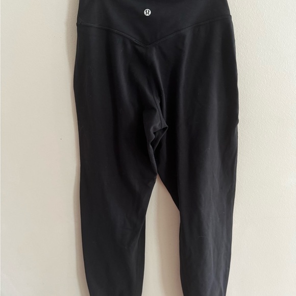 lululemon align joggers in black - Picture 3 of 4